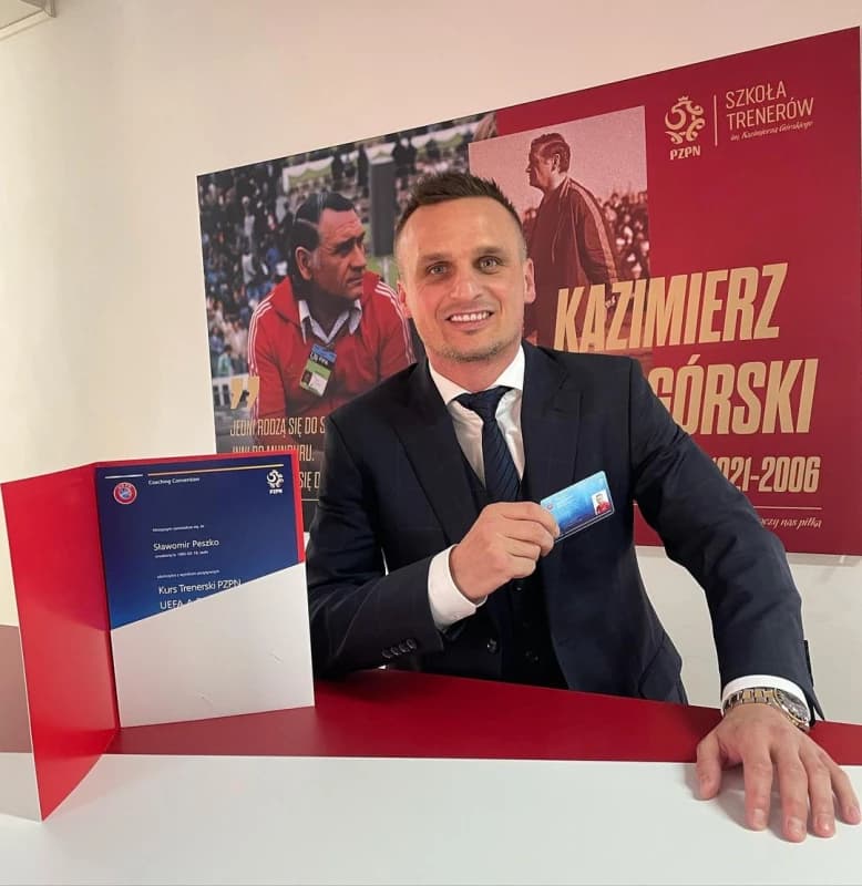 Obrazek newsa : Wieczysta liderem! Peszko bez porażki w lidze