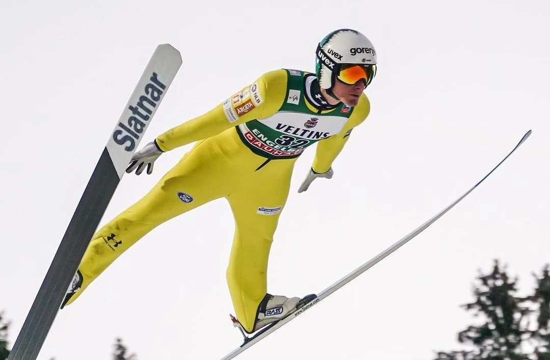 Obrazek newsa : PŚ w Sapporo: Domen Prevc sensacyjnie wygrywa. Zniszczoł najlepszym z Polaków