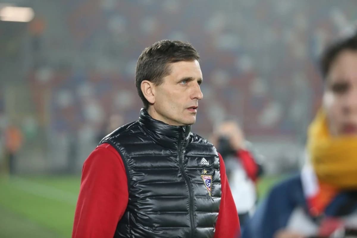 Obrazek newsa : Marcin Brosz trenerem Słoni [OFICJALNIE]