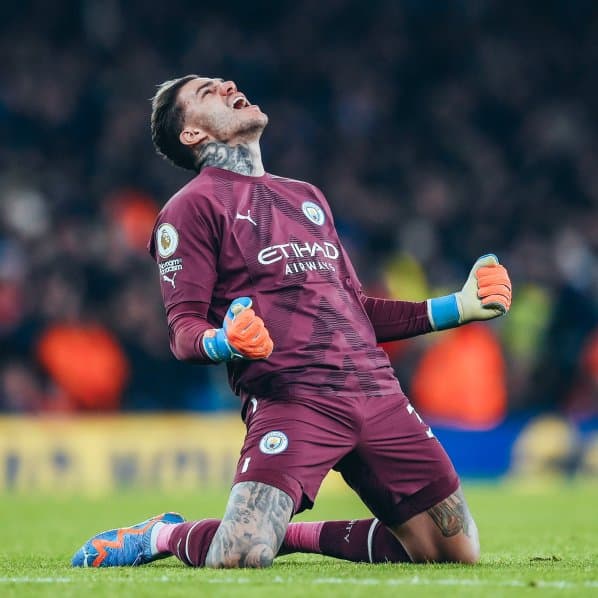 Obrazek newsa : Premier League: Manchester City pokonuje Arsenal i wskakuje na pozycję lidera 