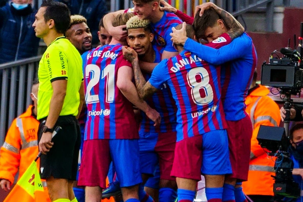 Obrazek newsa : La Liga: Arcyważna wygrana Barcelony z Atletico (Wideo)