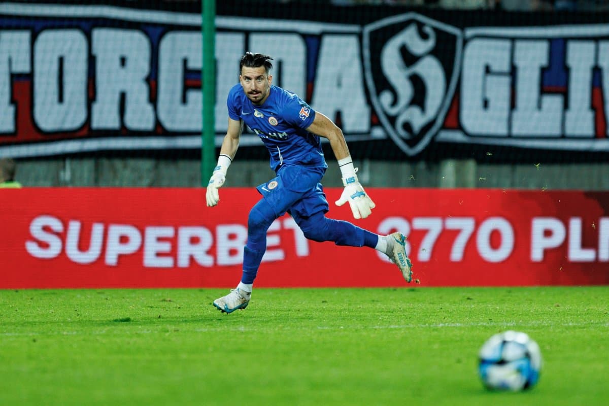 Obrazek newsa : Bramkarz z Ekstraklasy powołany do reprezentacji! Czeka go starcie z Holandią