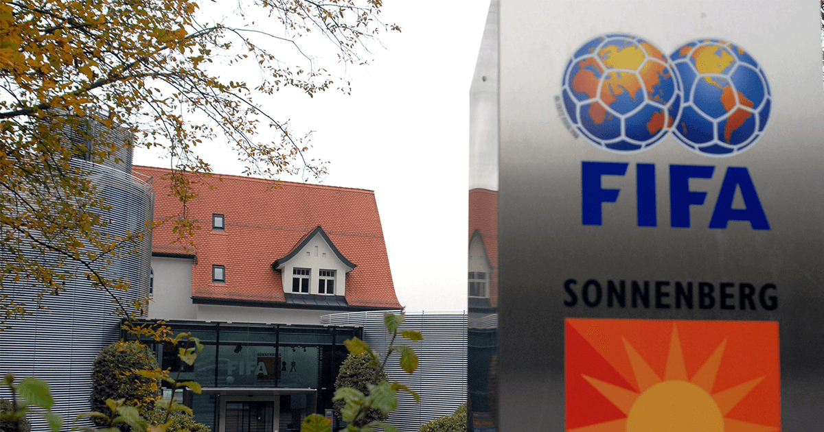 Obrazek newsa : Paryski klub z zakazem transferowym! FIFA ukaże Francuzów za próbę obejścia przepisów