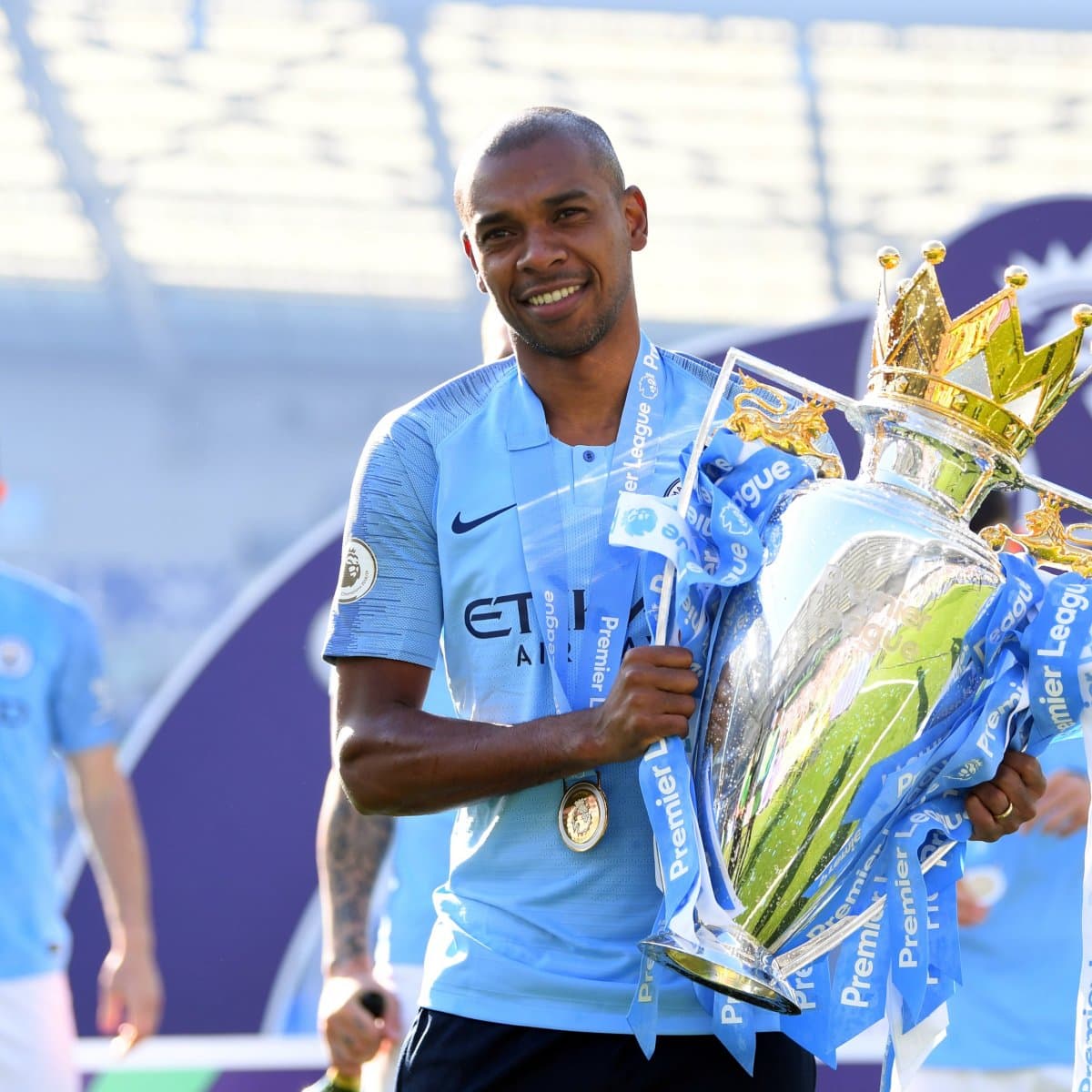 Obrazek newsa : Fernandinho opuści Manchester City!
