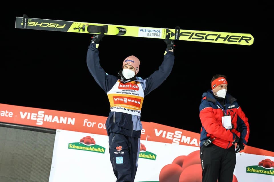 Obrazek newsa : PŚ w skokach: Podwójny triumf Geigera