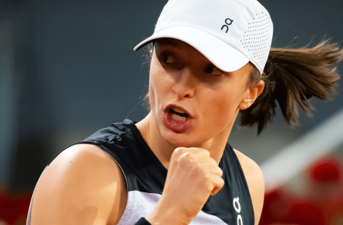 Obrazek newsa : Turniej WTA w Madrycie - Świątek w ćwierćfinałach! Awans po długim boju