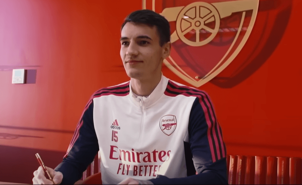 Obrazek newsa : Ekspert o sytuacji Jakuba Kiwiora. Minuty w Arsenalu są problemem