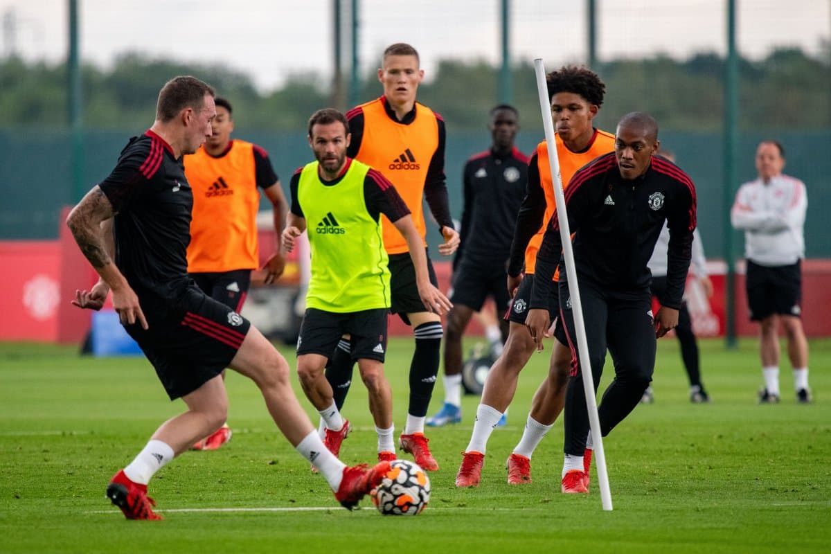 Obrazek newsa : Olbrzymie straty Manchesteru United. Przez pandemię