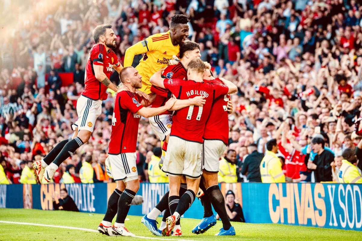 Obrazek newsa : To on jest problemem - Neville wskazuje winnego wyników Manchesteru United