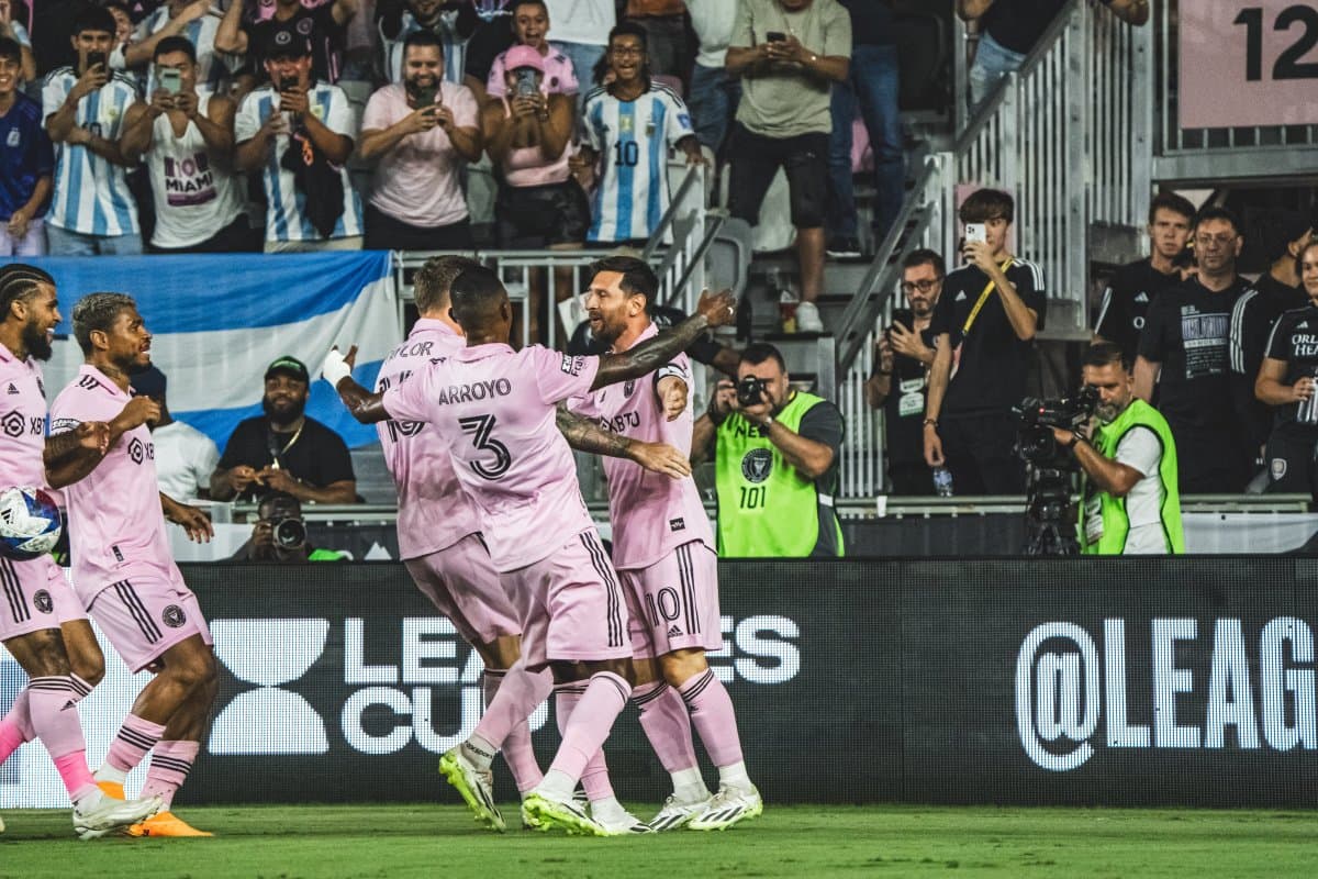 Obrazek newsa : USA: Kolejny popis Messiego. Argentyńczyk nie zwalnia (Wideo)