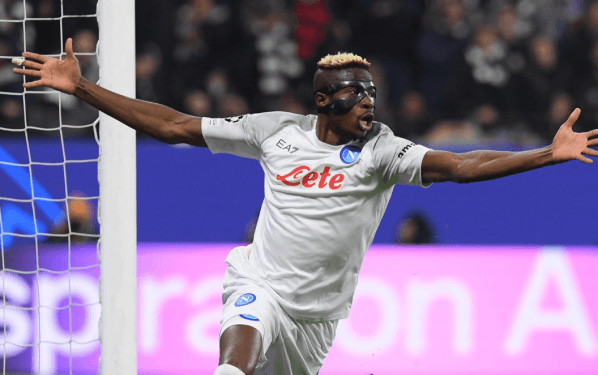 Obrazek newsa : LM: Napoli z zaliczką wraca z Frankfurtu (Wideo)