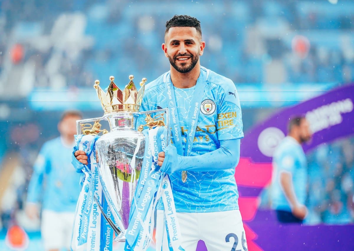 Obrazek newsa : Oficjalnie: Mahrez pożegnał się z Manchesterem City