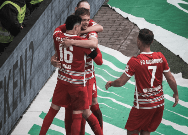 Obrazek newsa : Bundesliga: Ważny gol Gumnego dla Augsburga