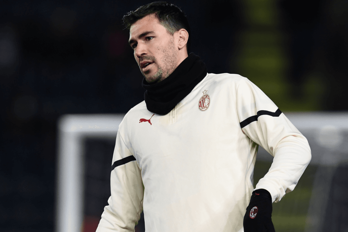 Obrazek newsa : Barcelona szuka kolejnych wzmocnień. Sięgnie po defensora Milanu?