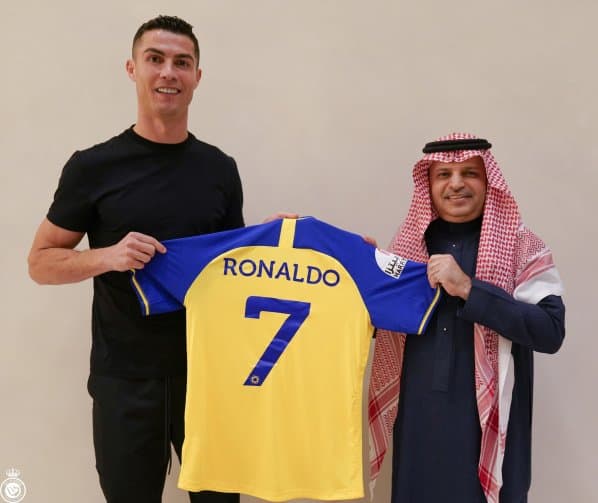 Obrazek newsa : Oficjalnie: Cristiano Ronaldo ma nowy klub! 