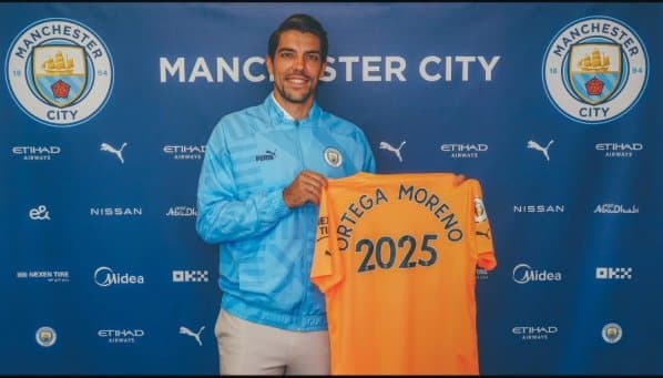 Obrazek newsa : Manchester City wzmacnia rywalizację na bramce, transfer niemieckiego bramkarza 