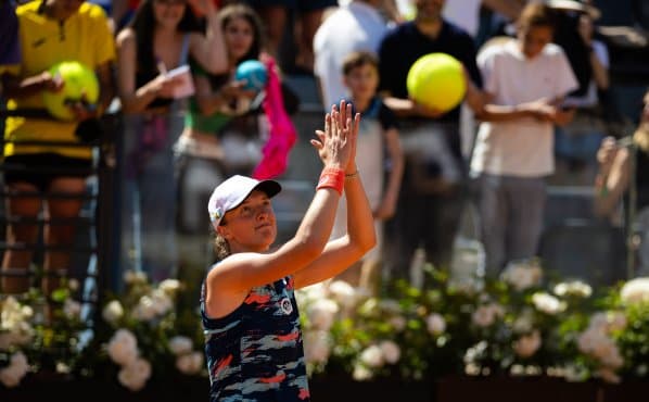 Obrazek newsa : WTA w Rzymie: Seria Świątek trwa! Tym razem lepsza od Azarenki (Wideo)