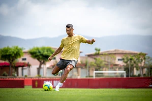 Obrazek newsa : Koniec spekulacji! Przyszłość Cristiano Ronaldo wyjaśniona