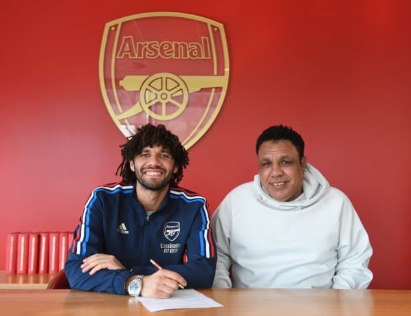 Obrazek newsa : Arsenal potwierdza - Elneny zostaje na dłużej!