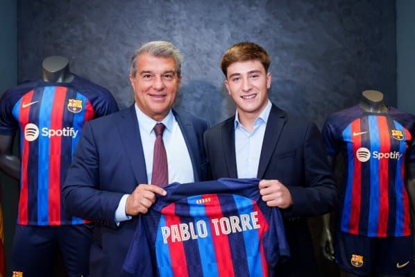 Obrazek newsa : Oficjalnie: Pablo Torre podpisał kontrakt z Barceloną