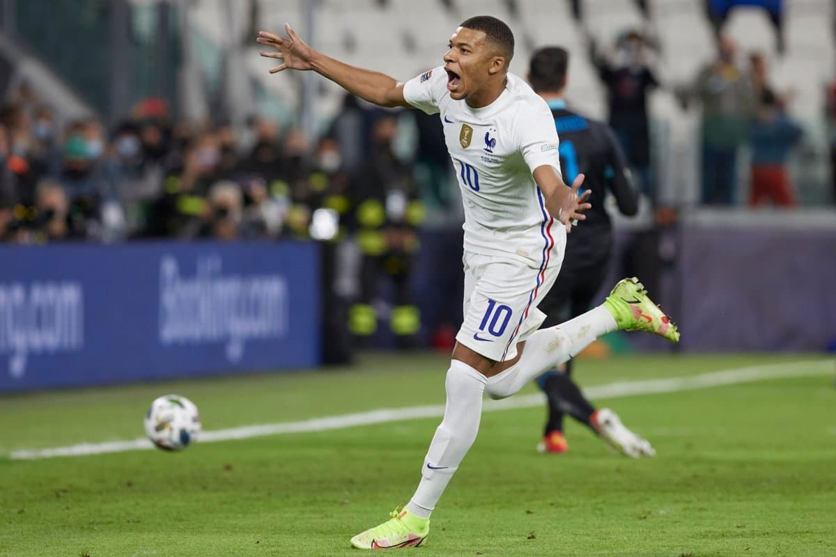 Obrazek newsa : Gigantyczna oferta PSG dla Kyliana Mbappe