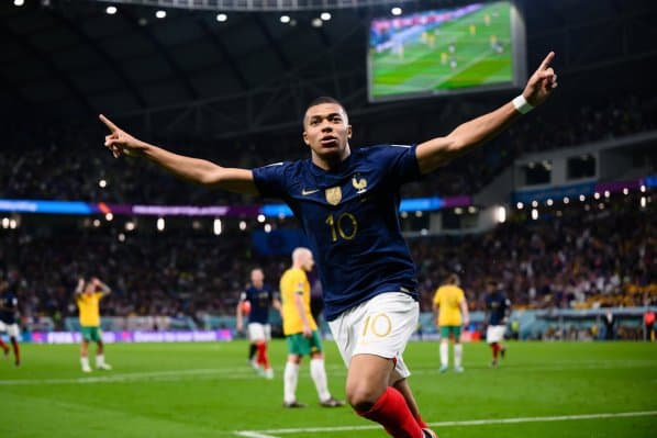 Obrazek newsa : Kylian Mbappe kontuzjowany! Co z meczem z Bayernem?