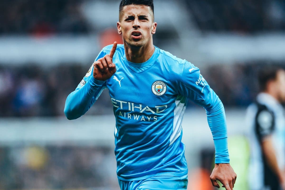 Obrazek newsa : Oficjalnie: Cancelo przedłużył kontrakt z Manchesterem City