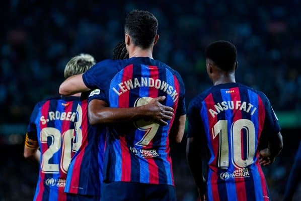 Obrazek newsa : La Liga: Przełamanie Barcelony, dublet Lewandowskiego (WIDEO)