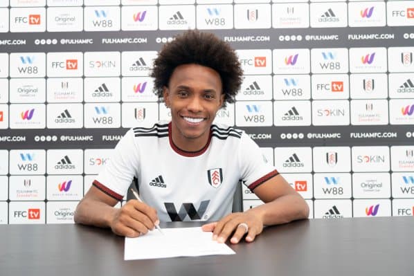 Obrazek newsa : Oficjalnie: Brazylijski pomocnik wraca do Premier League