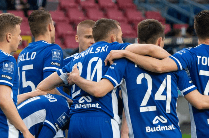 Obrazek newsa : PKO Ekstraklasa: Wisła Kraków coraz bliżej spadku. Dramaturgia w meczu z Nafciarzami