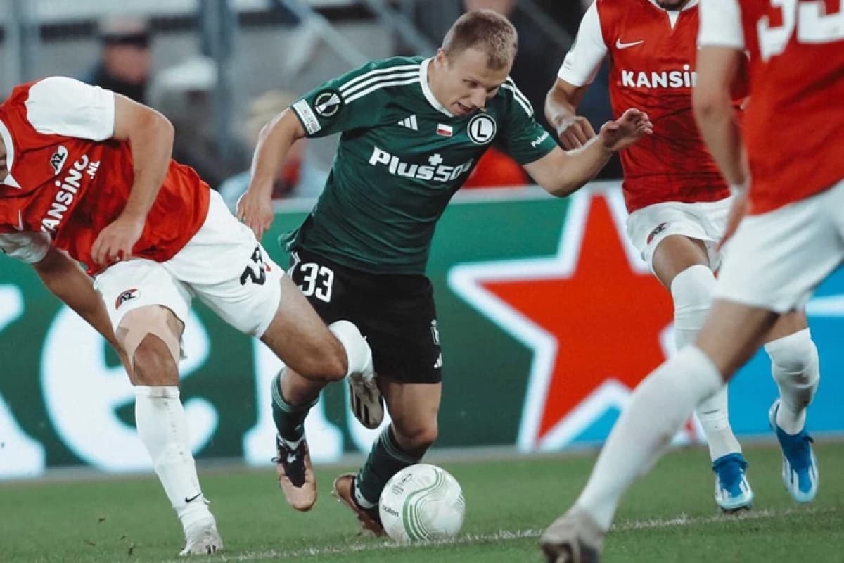 Obrazek newsa : LKE: AZ Alkmaar podjęło decyzję ws. przyjazdu kibiców do Warszawy