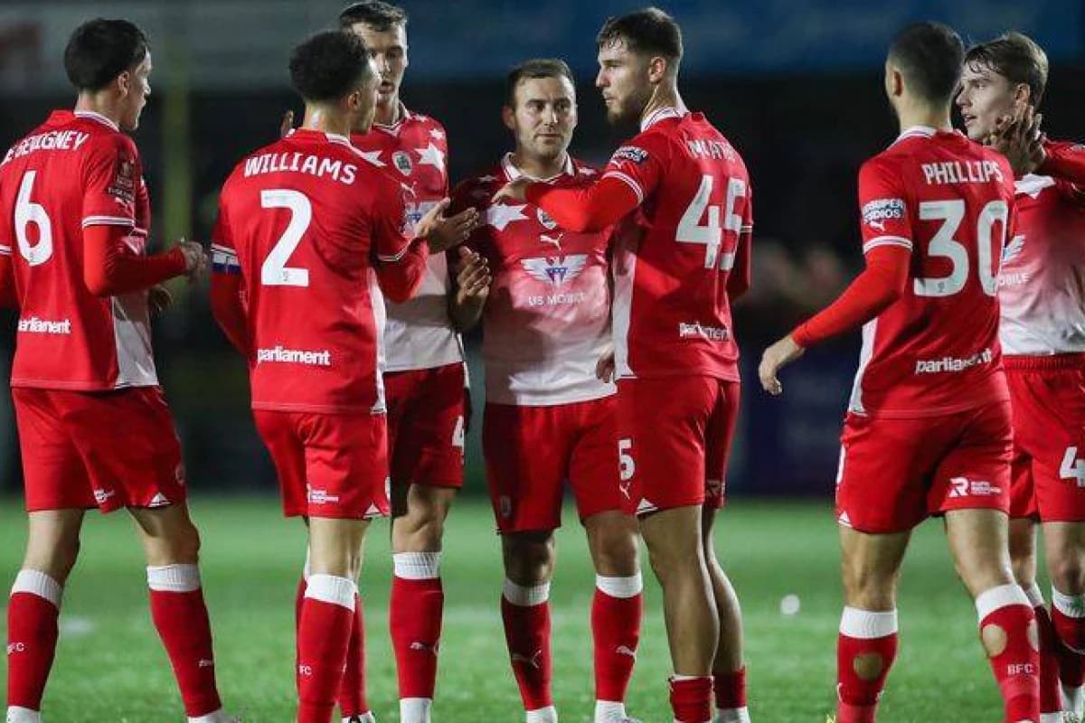 Obrazek newsa : FA Cup: Barnsley wykluczone za udział nieuprawnionego gracza, amatorzy w kolejnej rundzie
