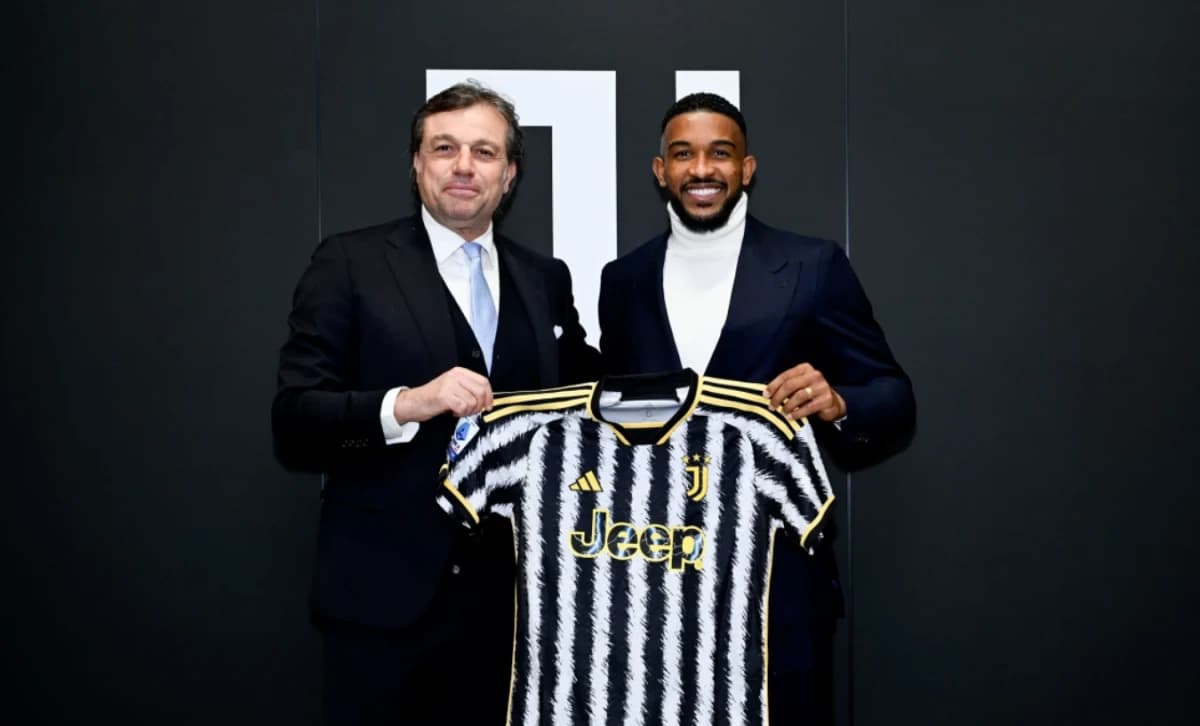 Obrazek newsa : Oficjalnie: Defensor Juventusu z nową umową