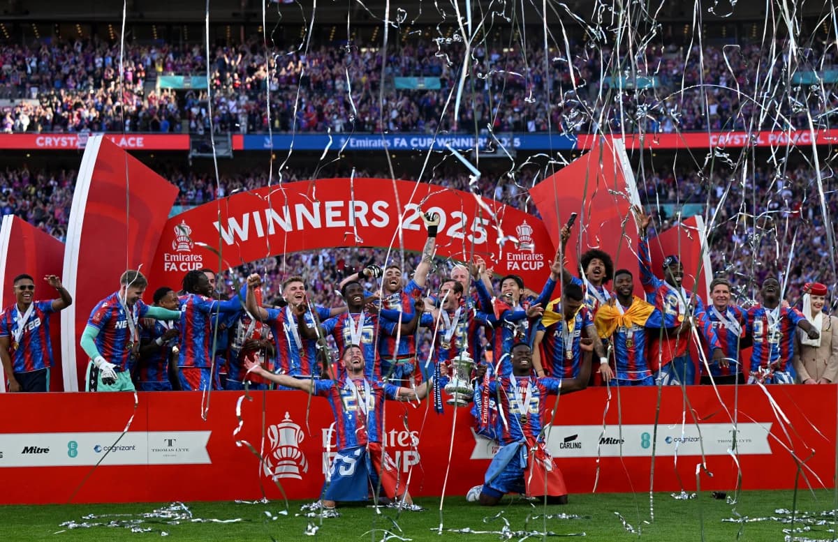 Obrazek newsa : FA Cup: Puchar Anglii dla Crystal Palace, Orły pokonują Manchester City [WIDEO]