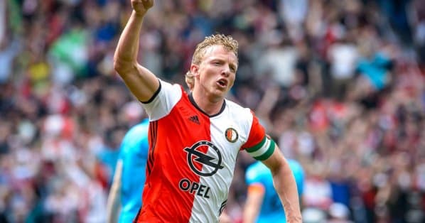Obrazek newsa : Dirk Kuyt poprowadzi seniorski klub? Zainteresowanie holenderskiego drugoligowca 