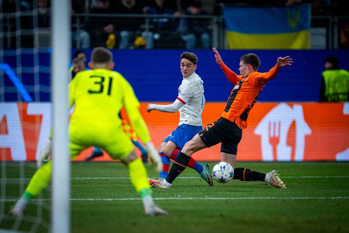 Obrazek newsa : Liga Mistrzów: Sensacyjna porażka Barcelony (WIDEO)