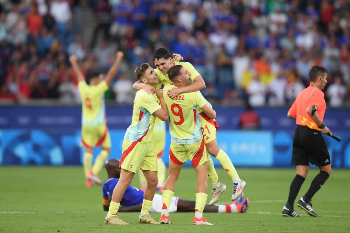 Obrazek newsa : Igrzyska Olimpijskie Paryż 2024: Hiszpania wygrywa turniej piłkarski mężczyzn! [WIDEO]