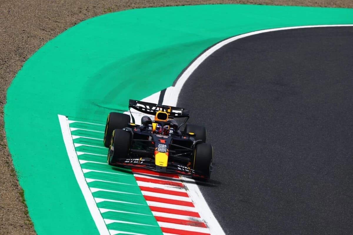 Obrazek newsa : F1: Verstappen z pole position przed Grand Prix Japonii