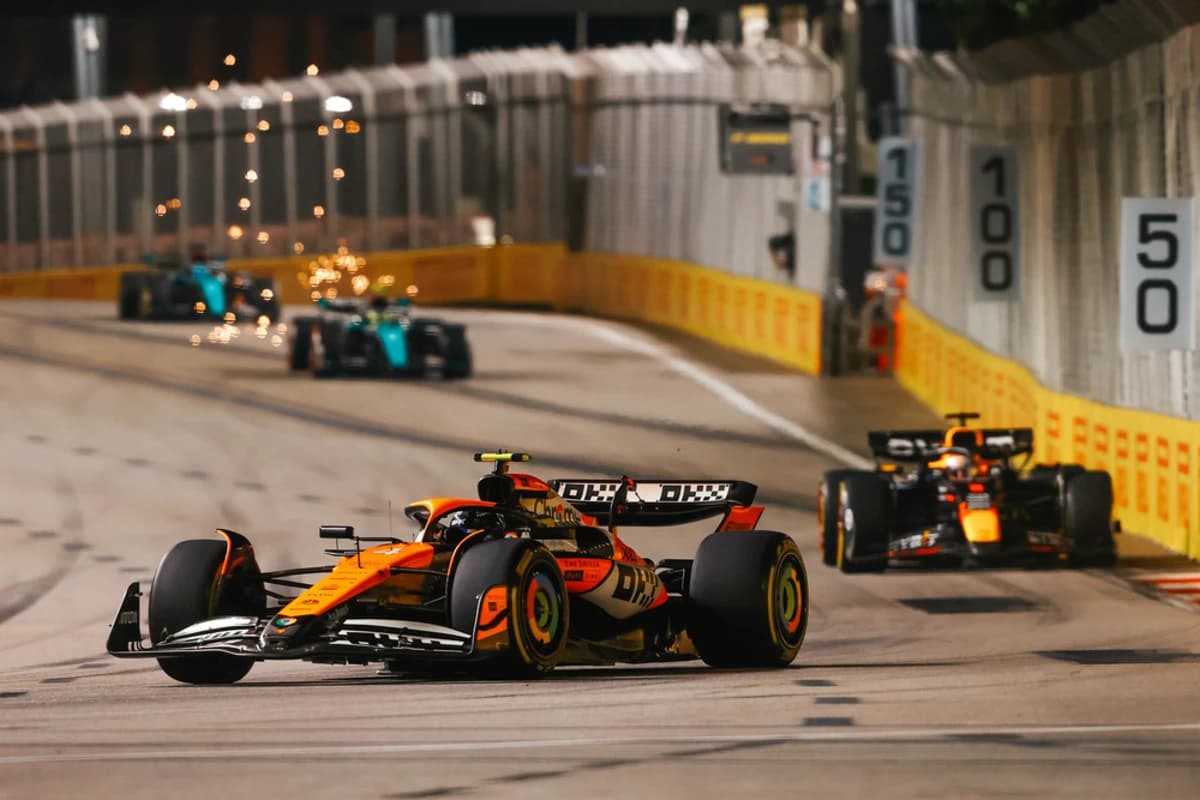 Obrazek newsa : F1: Lando Norris zdominował Grand Prix Singapuru