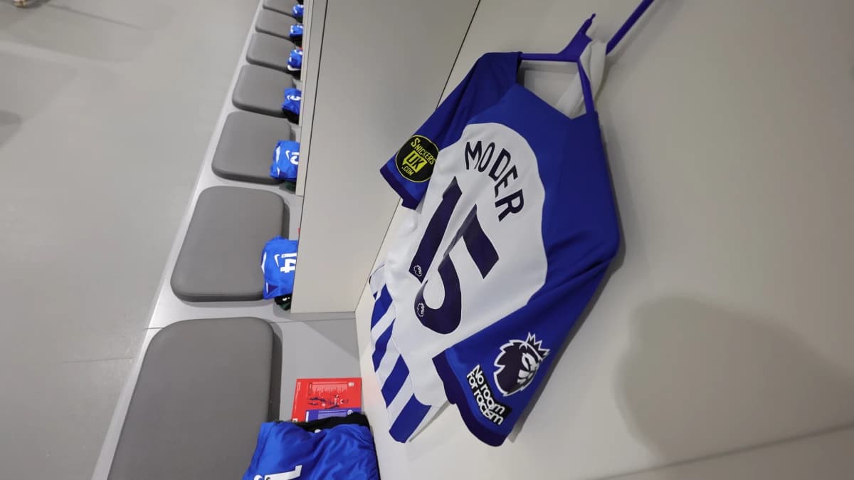 Obrazek newsa : "Jest świetny" – Polak chwalony po starciu Brighton z Liverpoolem