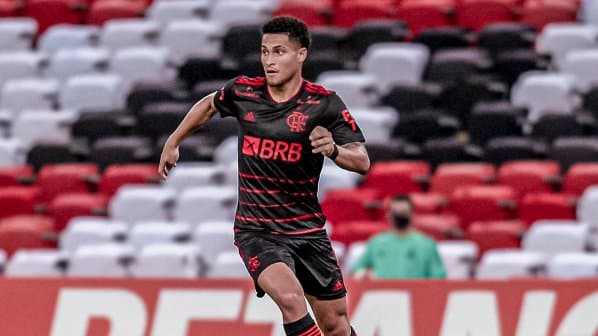Obrazek newsa : Pomocnik z klubu Paulo Sousy trafi do Manchesteru United?