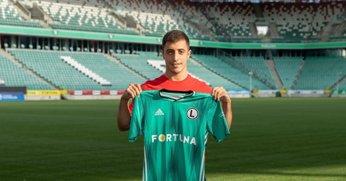 Obrazek newsa : Transfery. Legia Warszawa wzmacnia kadrę. Josip Juranović podpisał kontrakt z mistrzem Polski