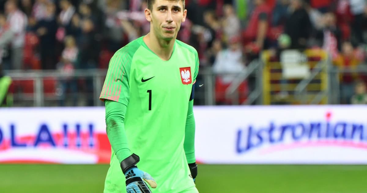 Obrazek newsa : Dośrodkowanie Grosickiego fatalne w skutkach. Grabara trafił do szpitala