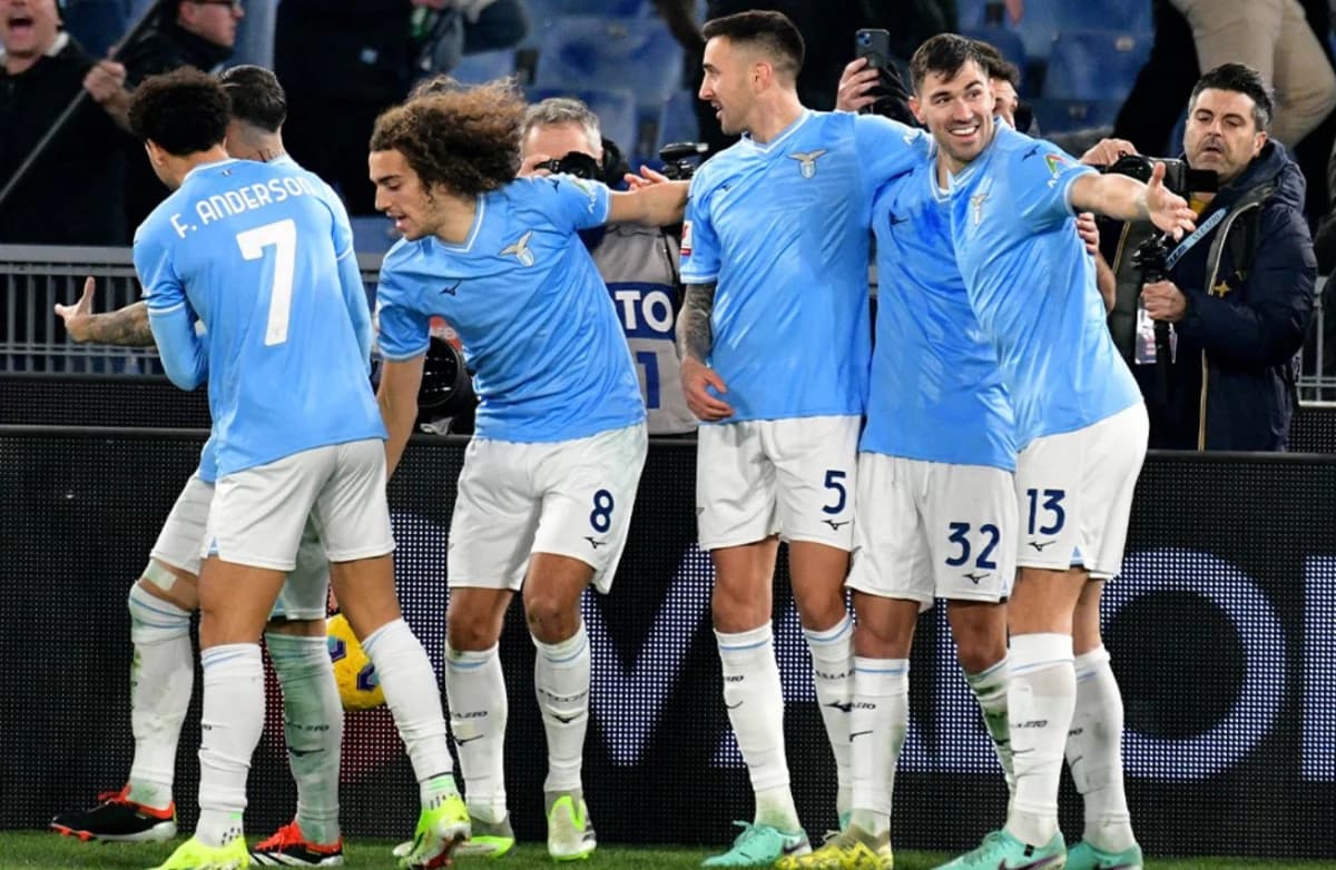 Obrazek newsa : Puchar Włoch: Lazio triumfuje w derbach. Nie brakowało emocji (WIDEO)