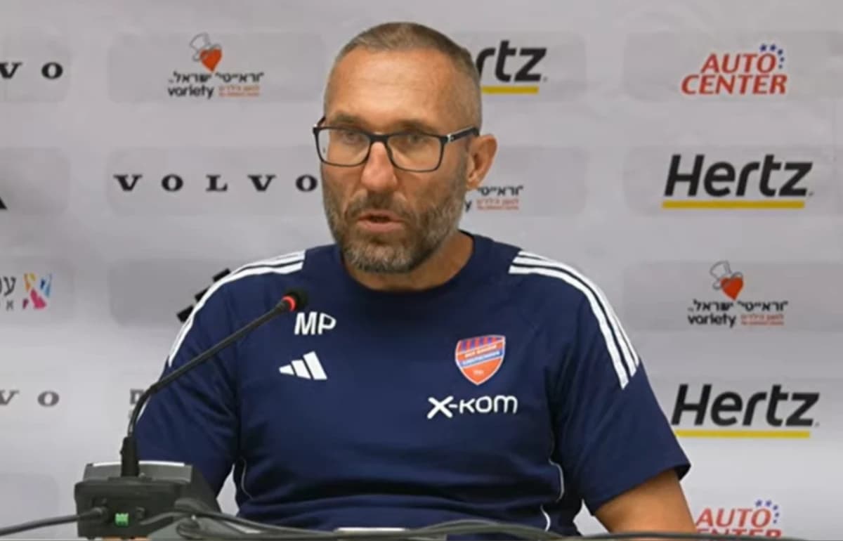 Obrazek newsa : Marek Papszun skomentował nieobecność Brunesa w kadrze meczowej. "Weryfikacja pokazała, że urazu nie było"