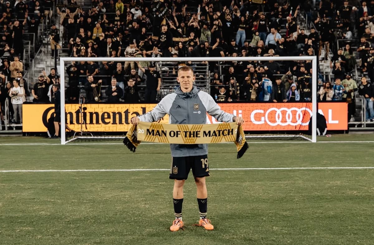 Obrazek newsa : Mateusz Bogusz bohaterem Los Angeles FC