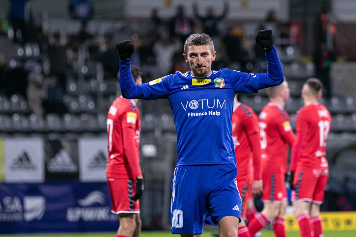Obrazek newsa : Fortuna I Liga: Spokojne zwycięstwa Odry i Miedzi, Znicz niespodziewanie wygrywa w Płocku