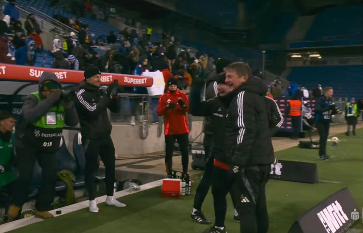 Obrazek newsa : Trener Lechii Gdańsk zachwycony po zwycięstwie z Lechem Poznań. "Dzisiejszy mecz był taką rozgrzewką"