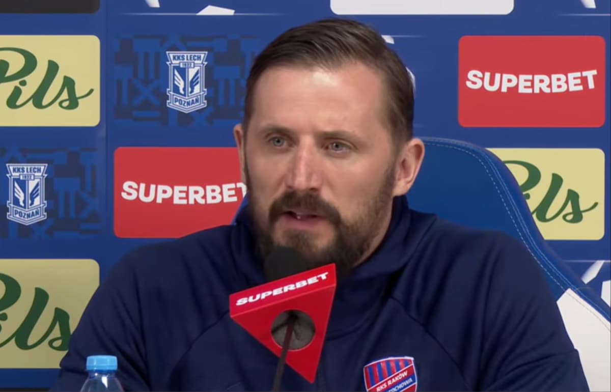 Obrazek newsa : Trener Rakowa Częstochowa skomentował pracę sędziego po meczu z Lechem Poznań. "Dużo dziwnych momentów"