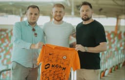 Obrazek news: "Czułem się niechciany". Pomocnik zdradza kulisy rozstania z Widzewem, spadku Arki i mówi o ambicjach Zagłębia Lubin [NASZ WYWIAD]